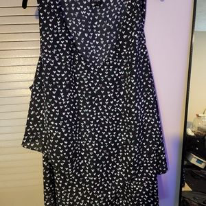 Torrid size 2 green and black heart shirt